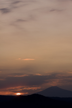 鳥海山夕日  1023.jpg