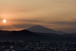 鳥海山夕日1023.jpg