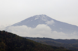 鳥海山写真2014.10.22みたけ.jpg