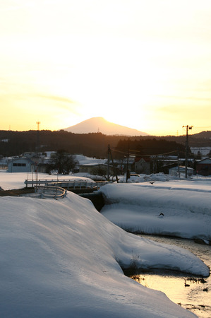 鳥海山写真2015.2.21 .jpg