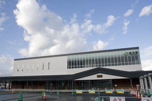 湯沢駅　完成前 2.jpg