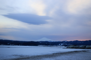 鳥海山写真2016.3.16.jpg