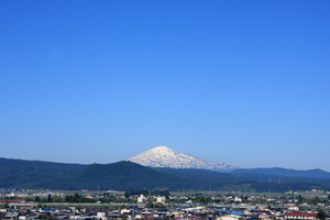 鳥海山写真  2017.6.6.jpg