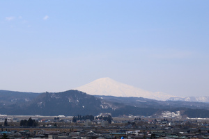 鳥海山写真  2018.4.5.jpg