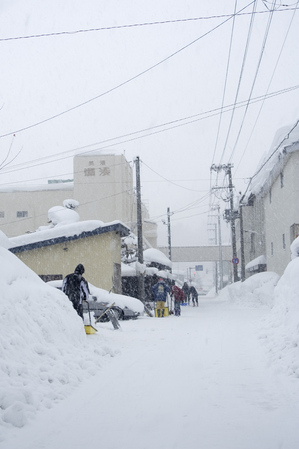 湯沢市積雪1.30.4.jpg
